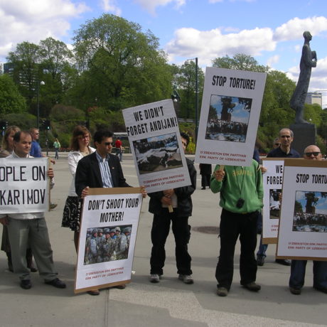 Demonstrasjon mot Usbekistan i Oslo i 2006.