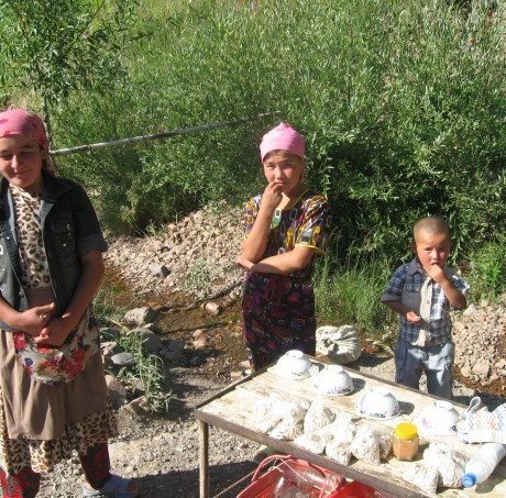 Barn i Ferghana, Usbekistan.